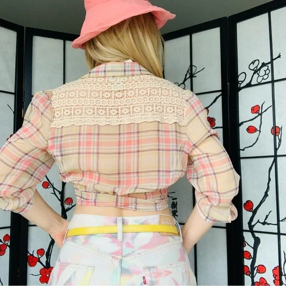 CC Skye Belts Yellow Gold Buckle Skinny Belt display picture 3